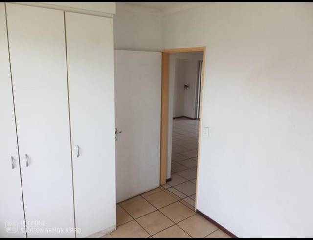 2 BEDROOM APARTMENT FOR SALE IN PARKDENE